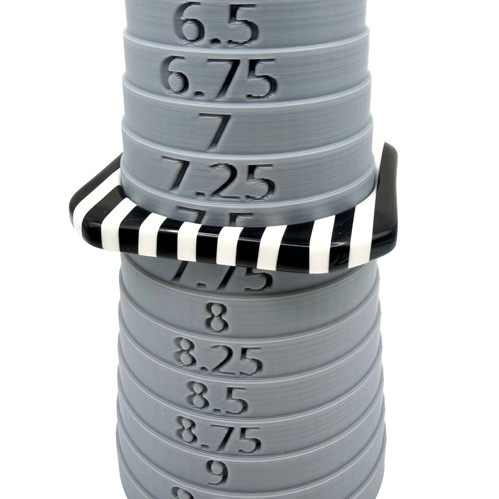 Vintage Bangle Bracelet Set of 3 Petite Stack Black White Polka Dot Striped Mod - Picture 9 of 9
